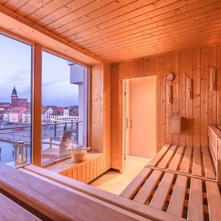 Hafenflair- Mit Balkon & Kamin In Der Hafenresidenz *