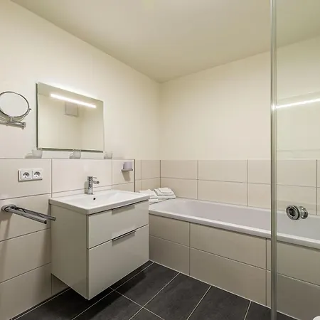Daire Hafenflair- Mit Balkon & Kamin In Der Hafenresidenz